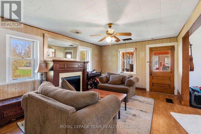 28957864/3910-county-7-road/south-dundas-williamsburgh-twp/south-dundas/ontario/K0C1H0_11