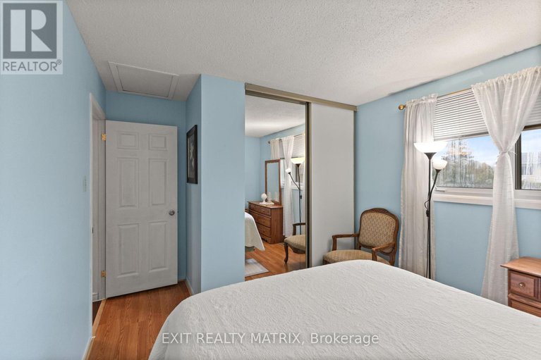 29081362/1094-st-lucia-place/convent-glen-north/ottawa/ontario/K1C2G3_22