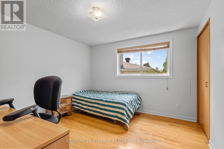 28626680/14-silver-aspen-crescent/blackburn-hamlet/ottawa/ontario/K1B3C5_5
