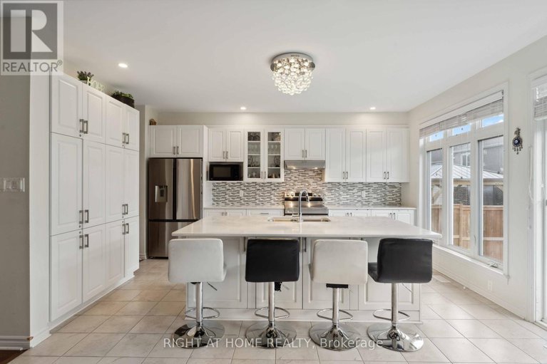 28266624/1868-maple-grove-road/stittsville-north/ottawa/ontario/K2S0W3_12
