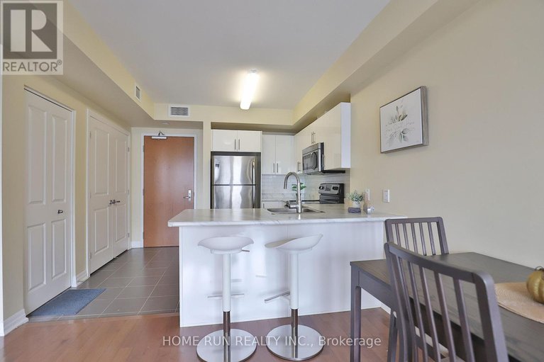 28364502/1203-195-besserer-street/sandy-hill/ottawa/ontario/K1N0B6_13