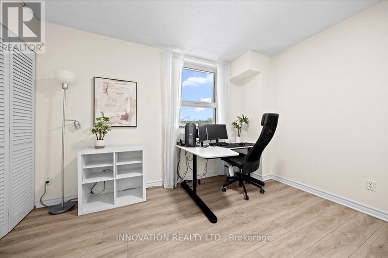 29098389/610-555-brittany-drive/viscount-alexander-park/ottawa/ontario/K1K4C5_19