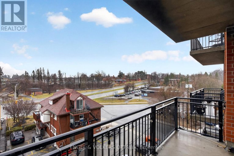 29609712/410-327-breezehill-avenue-s/west-centre-town/ottawa/ontario/K1Y1R6_31
