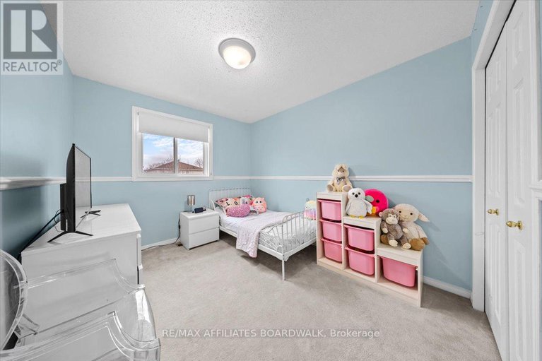 29123798/34-woodgate-way/longfields/ottawa/ontario/K2J4C9_21