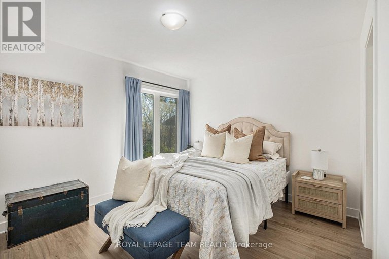 29239266/220-bristol-crescent/kemptville/north-grenville/ontario/K0G1J0_15