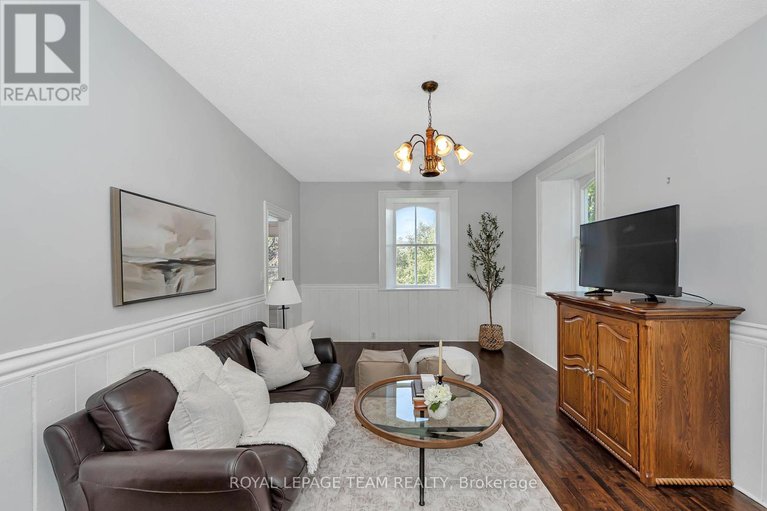 28658646/8202-flewellyn-road/remainder-of-stittsville-area/ottawa/ontario/K0A1B0_10