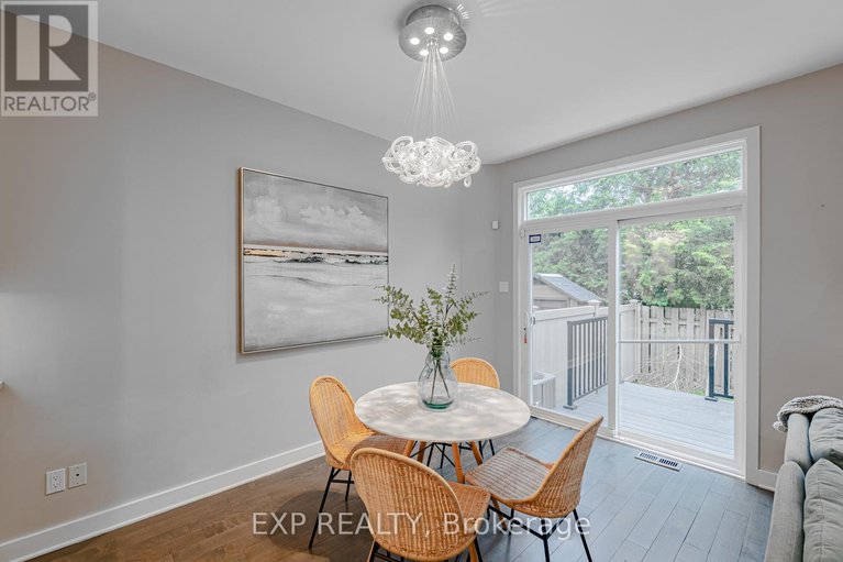 29241575/14-camil-street/castle-heightsrideau-high/ottawa/ontario/K1K0X1_16