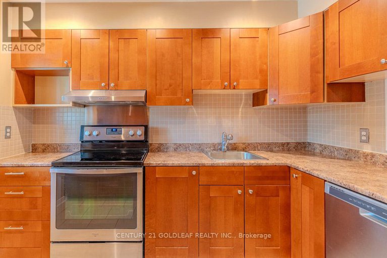 28602194/1342-cedarcroft-crescent/pineview/ottawa/ontario/K1B5C8_5