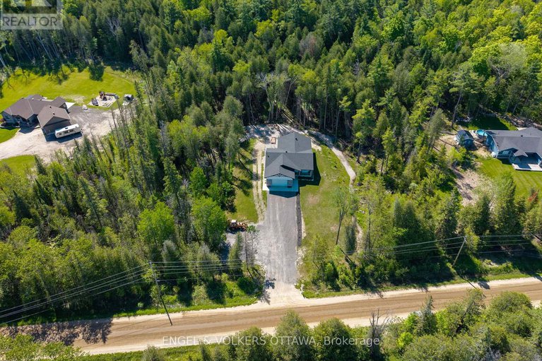 28406247/397-lime-kiln-road/horton-twp/horton/ontario/K7V3Z4_3
