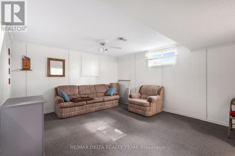 28814216/1345-belcourt-boulevard/orleanssunridge/ottawa/ontario/K1C1L8_11