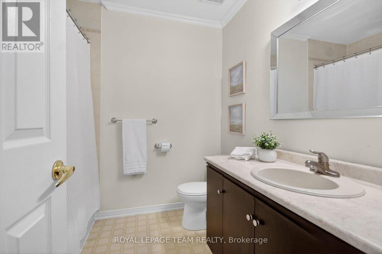 29431774/2-furlong-crescent/bridlewood/ottawa/ontario/K2M2J1_34