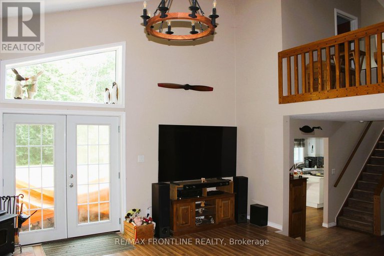 28731654/1943-drummond-concession-4c/drummond-n-elmsley-drummond-twp/drummondnorth-elmsley/ontario/K7H3C8_8
