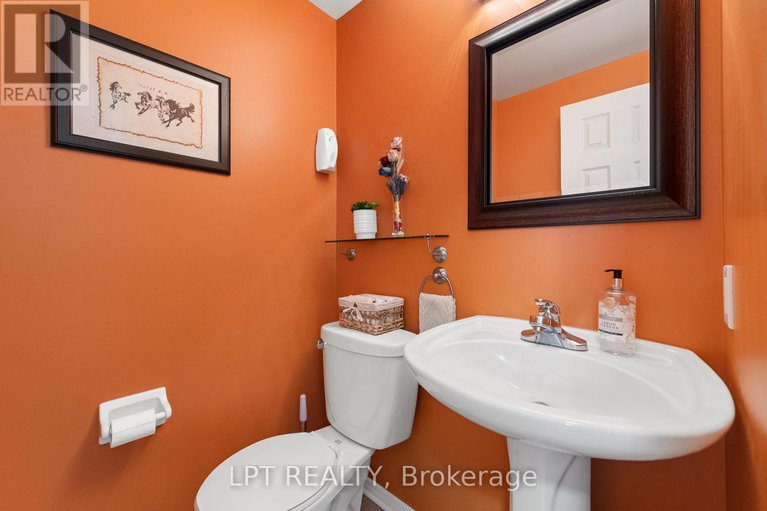 28989666/16-calaveras-avenue/longfields/ottawa/ontario/K2J4Z8_20