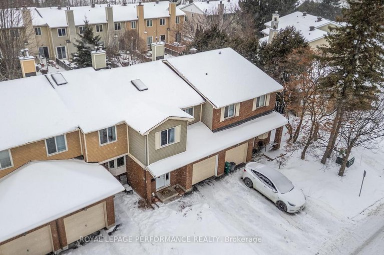 29253974/39-1140-forets-avenue/convent-glen-north/ottawa/ontario/K1C5K7_39