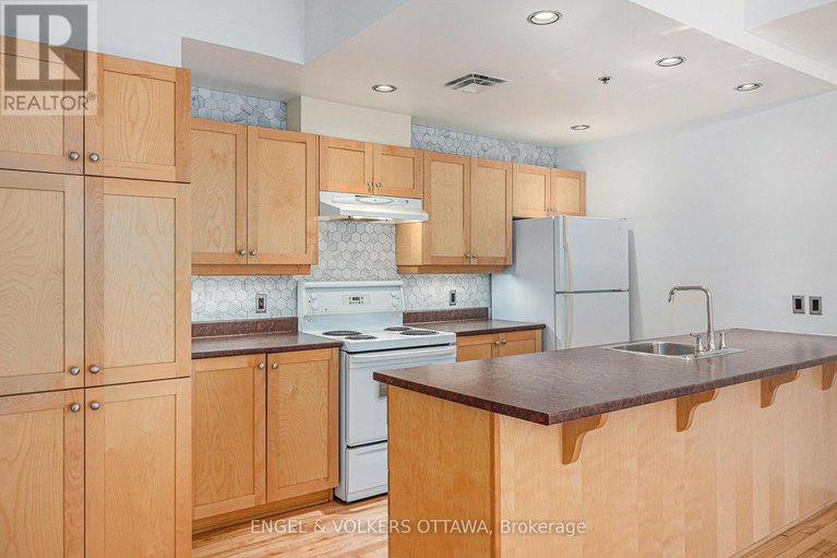 28468032/104-400-mcleod-street/ottawa-centre/ottawa/ontario/K2P1A6_7