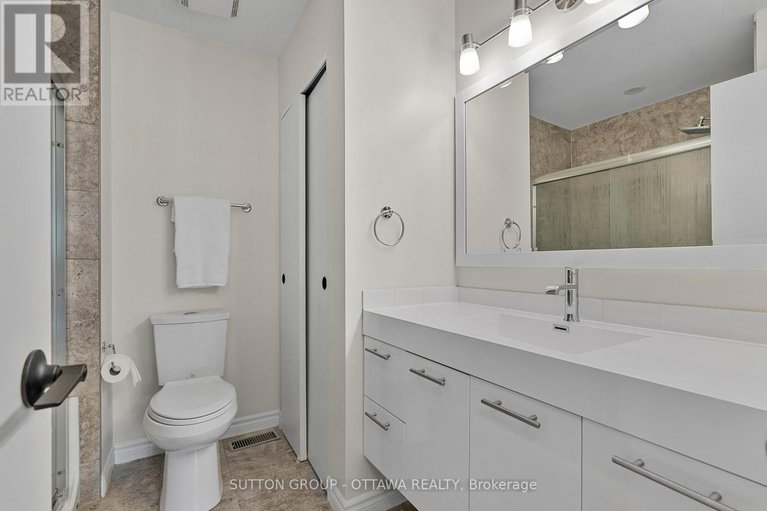 28585442/6651-tooney-drive/orleanssunridge/ottawa/ontario/K1C6P7_25