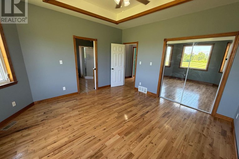 28562829/19249-county-2-road/south-glengarry-charlottenburgh-twp/south-glengarry/ontario/K0C2E0_15