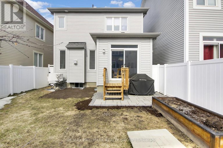 29541635/225-rivertree-street/emerald-meadowstrailwest/ottawa/ontario/K2M0J4_28