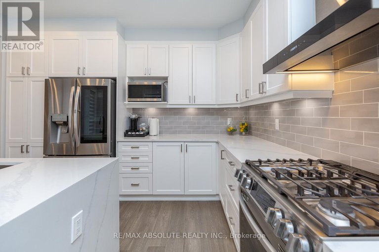 29563343/1019-apolune-street/half-moon-bay/ottawa/ontario/K2J6N8_13