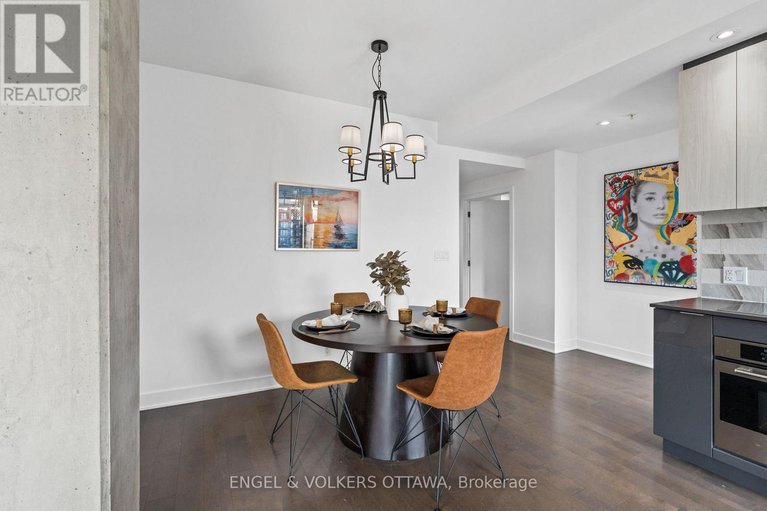 28413789/1606-20-daly-avenue/sandy-hill/ottawa/ontario/K1N6E2_17