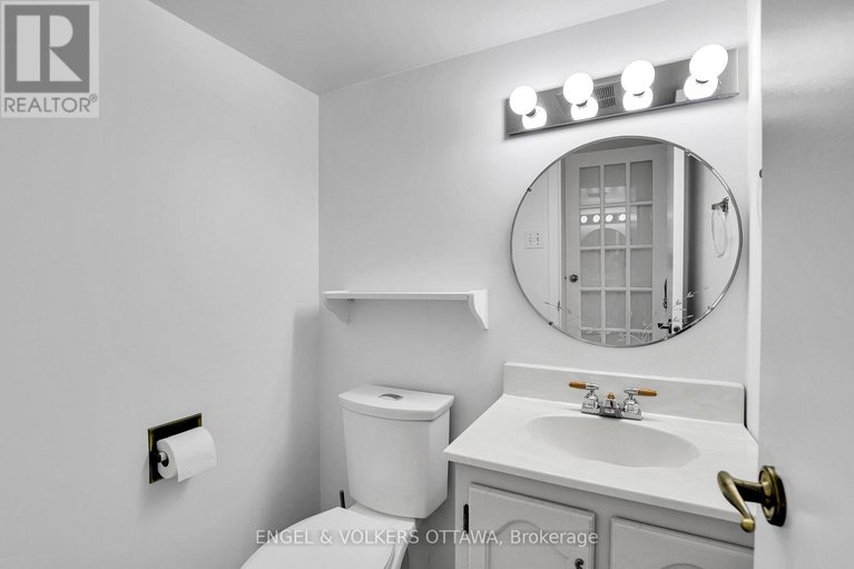 28636226/1089-borden-side-road/carleton-heights/ottawa/ontario/K2C3P3_29