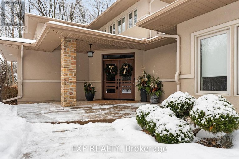 29369417/5759-queenscourt-crescent/manotick-east-to-manotick-station/ottawa/ontario/K4M1K3_2