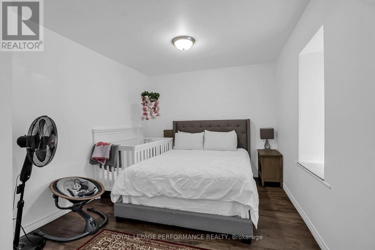28536713/149-dominion-street-s/alexandria/north-glengarry/ontario/K0C1A0_20