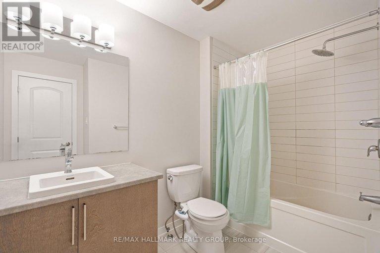 28629018/243-surface-lane/half-moon-bay/ottawa/ontario/K2J6X9_17