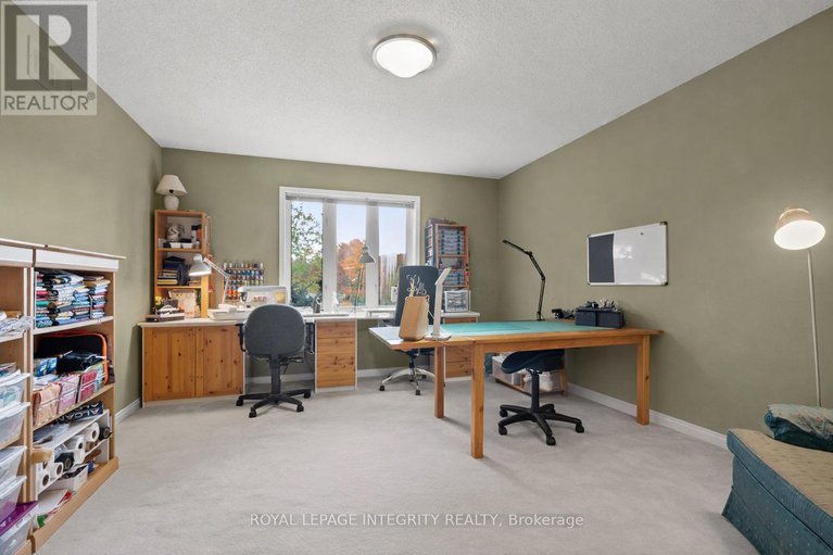 29370428/6-marchbrook-circle/rural-kanata-central/ottawa/ontario/K2W1A1_37