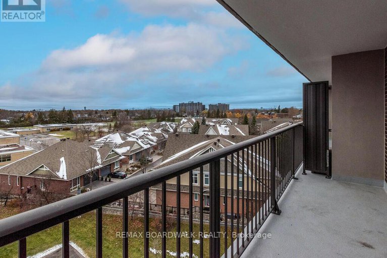 29255405/709-2400-virginia-drive/urbandale-acres/ottawa/ontario/K1H8L3_18