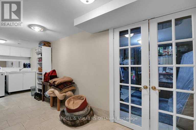 28421579/141-minto-place/rockcliffe/ottawa/ontario/K1M0B6_32