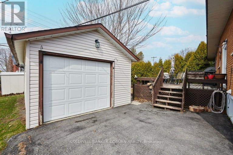 29564616/56-meikle-street/morrisburg/south-dundas/ontario/K0C1X0_36