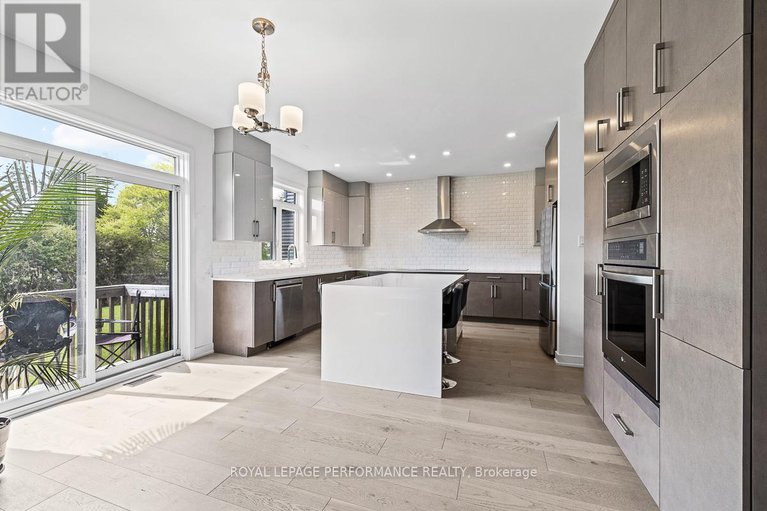 28628101/612-kenabeek-terrace/riverside-southgloucester-glen/ottawa/ontario/K4M0M2_10
