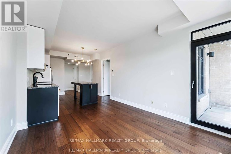 28902651/316-808-bronson-avenue/dows-lake/ottawa/ontario/K1S5A4_9