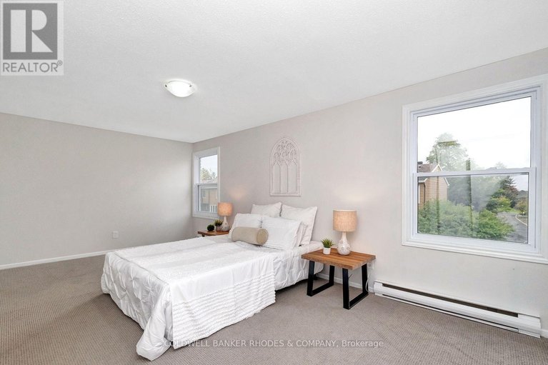 29445571/2098-eric-crescent/pineview/ottawa/ontario/K1B4P4_16