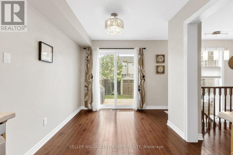 28533414/202-bookton-place/riverside-southgloucester-glen/ottawa/ontario/K1V2H3_12