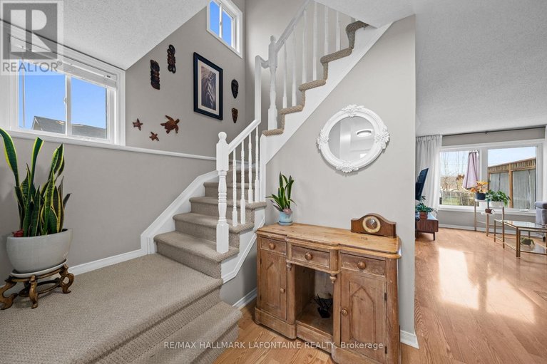 29684615/244-jamieson-street/almonte/mississippi-mills/ontario/K0A1A0_18