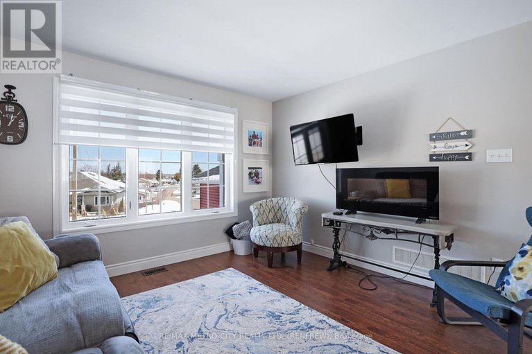 28154168/148-haramis-drive/renfrew/renfrew/ontario/K7V4M8_12