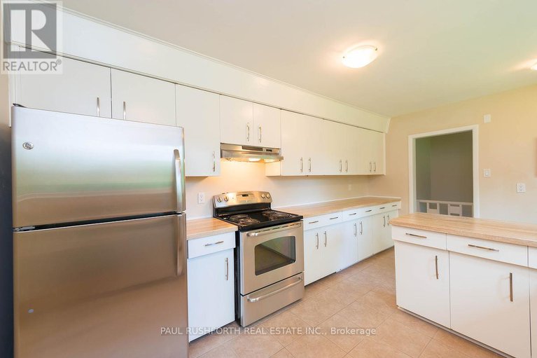 28459730/25-wren-road/rothwell-heights/ottawa/ontario/K1J7H5_13