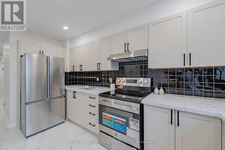 29116113/32-ashpark-crescent/hunt-club-parkgreenboro/ottawa/ontario/K1T3N8_18