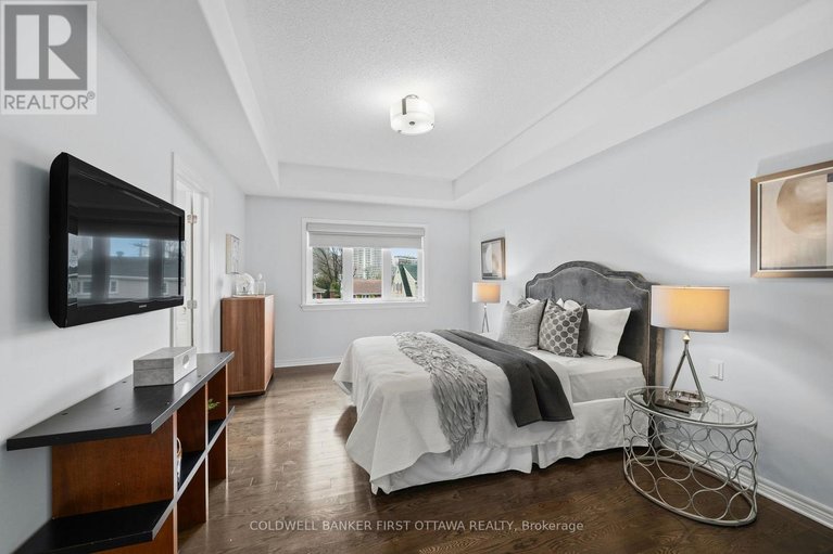 29624464/206-ancaster-avenue/woodroffe/ottawa/ontario/K2B5B3_18