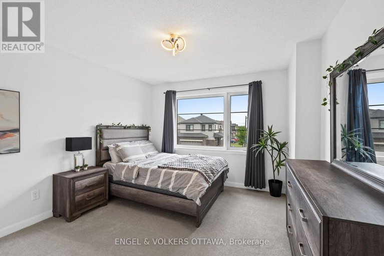 28695565/195-alex-polowin-avenue/half-moon-bay/ottawa/ontario/K2J6E8_24