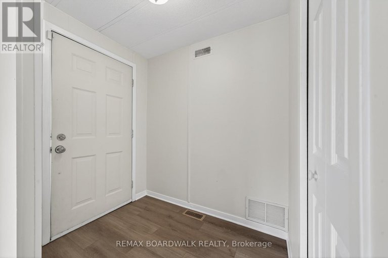 29539309/10-fringewood-drive/fringewood/ottawa/ontario/K2S1T1_3