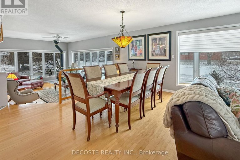 29501033/6298-maclean-court/south-glengarry-lancaster-twp/south-glengarry/ontario/K0C1E0_16