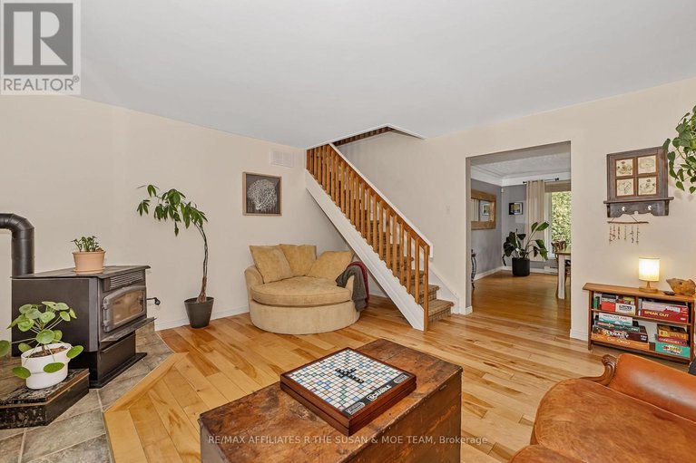 28705053/12305-ormond-road/north-dundas-winchester-twp/north-dundas/ontario/K0C2K0_23