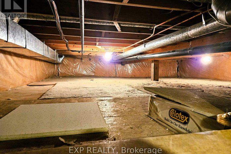 28894254/16-evelyn-street/stittsville-south/ottawa/ontario/K2S1M9_24