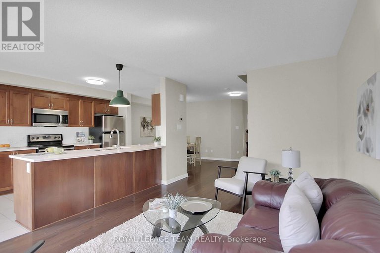 28857823/1464-carronbridge-circle/emerald-meadowstrailwest/ottawa/ontario/K2M0G6_6