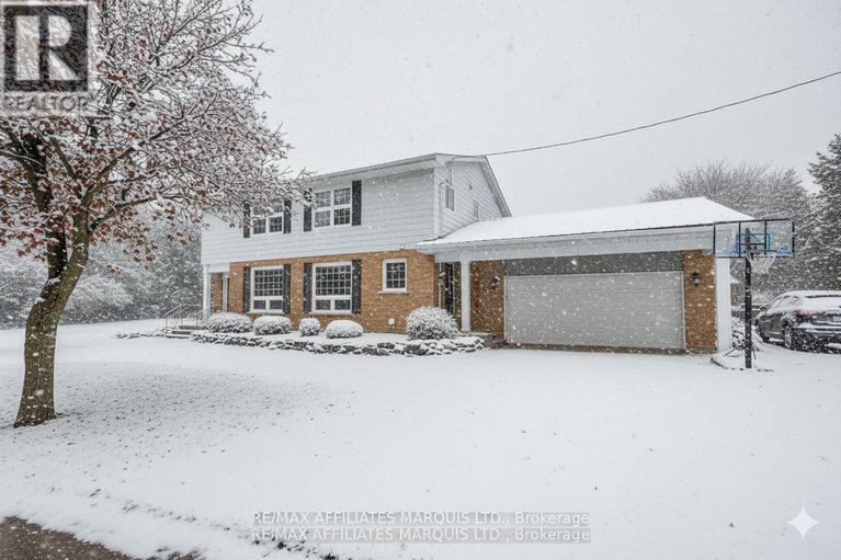 29213983/18201-county-rd-19-road/south-glengarry-charlottenburgh-twp/south-glengarry/ontario/K6K0A7_1