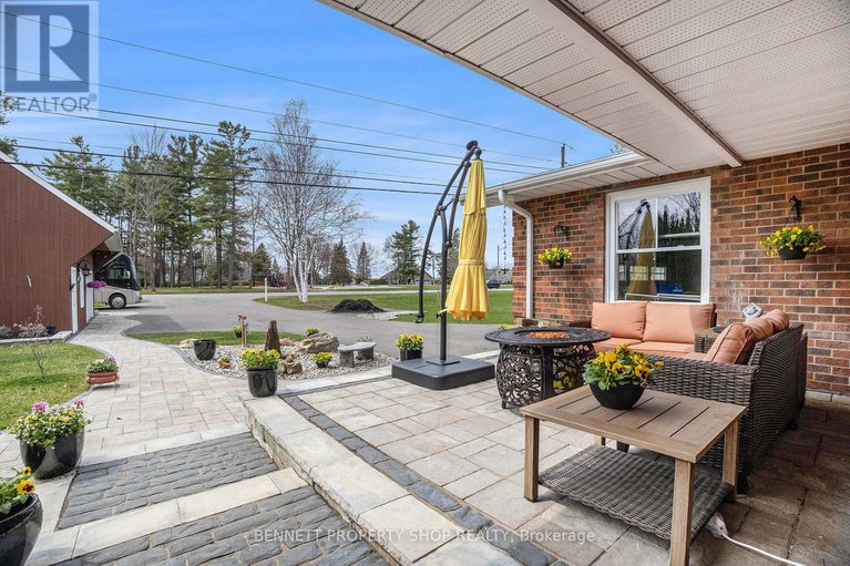 28299457/16084-lakeside-drive/long-sault/south-stormont/ontario/K0C1P0_26