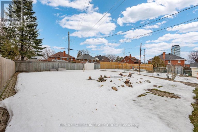 29461993/162-loretta-avenue-n/hintonburg/ottawa/ontario/K1Y2J8_33